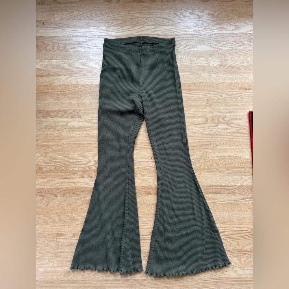 Aerie Ribbed Green Flare Pants